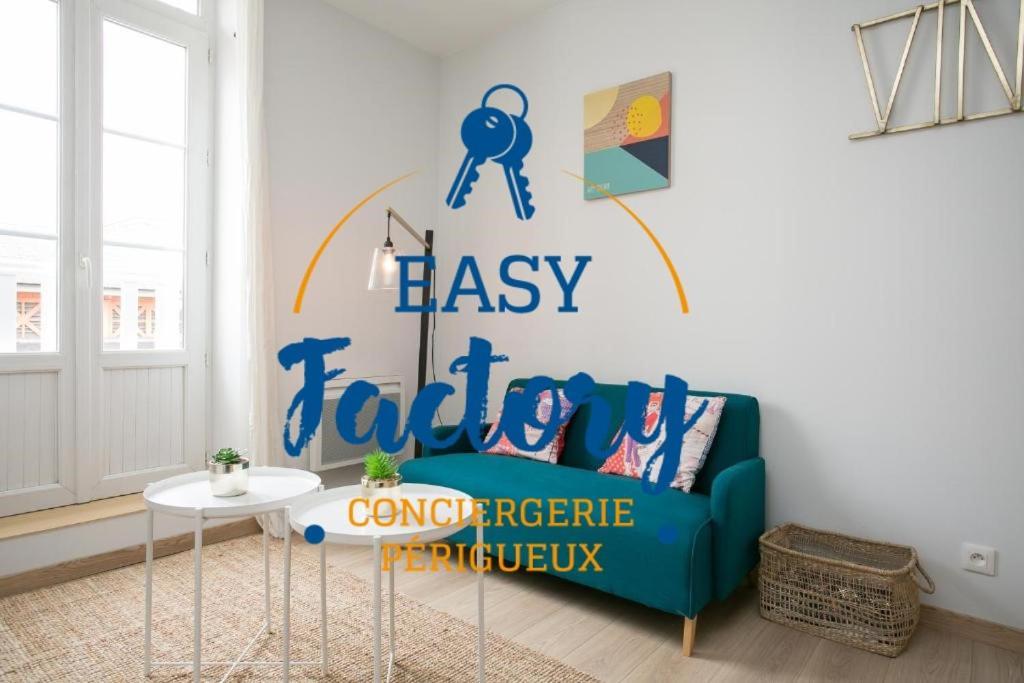 Апартаменты Logis Des Halles Du Coderc Периго Номер фото